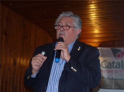 �Hay que hacer valer lo que la Argentina tiene, que es una de las mejores tierras del mundo�