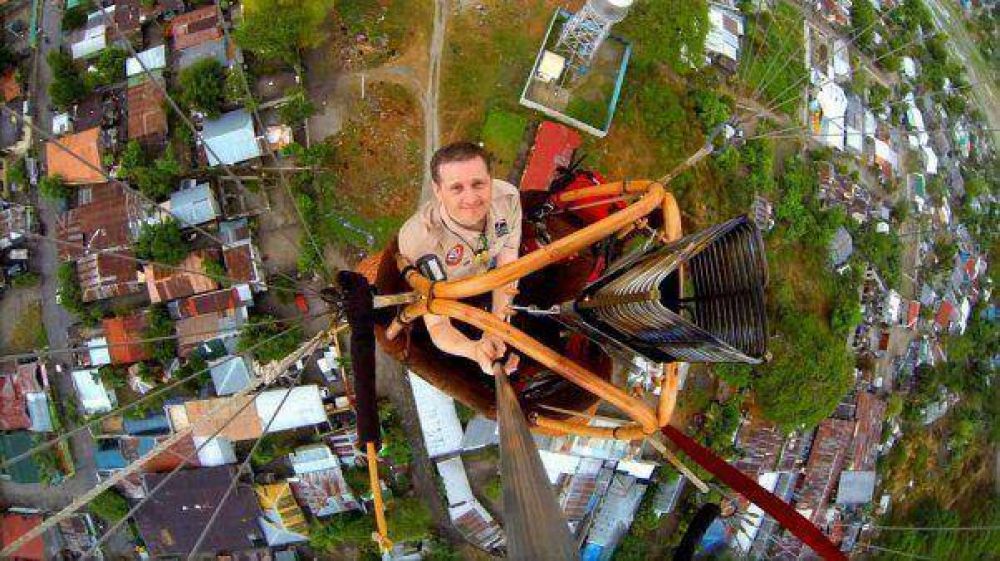 Un hombre cruzar� el Atl�ntico en un globo aerost�tico