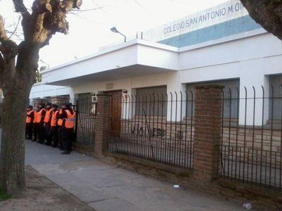 Padres del Instituto Gianelli enviaron una carta por la situaci�n que est�n viviendo