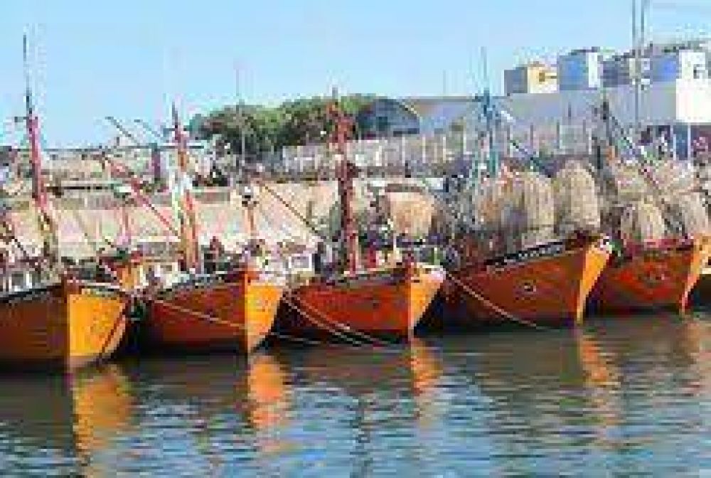 El SAON inst� a una mesa de di�logo en el puerto y apoy� al Astillero Contessi