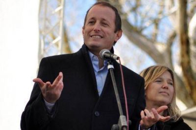 Insaurralde: �Quiero debatir con todos los candidatos sobre el futuro de la provincia�