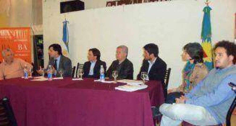 El programa Empecemos por Casa llega a los barrios de Varela