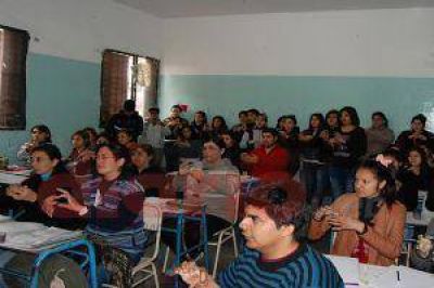 Buscan enraizar el lenguaje de se�as