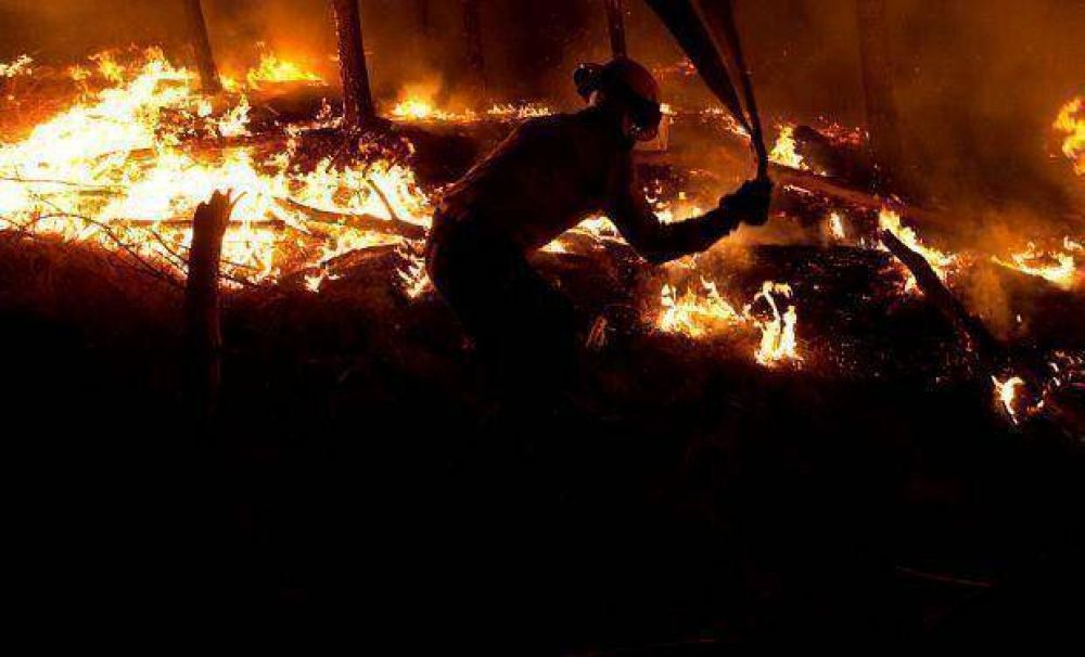 Crdoba: Controlan el fuego que se desat en Traslasierra