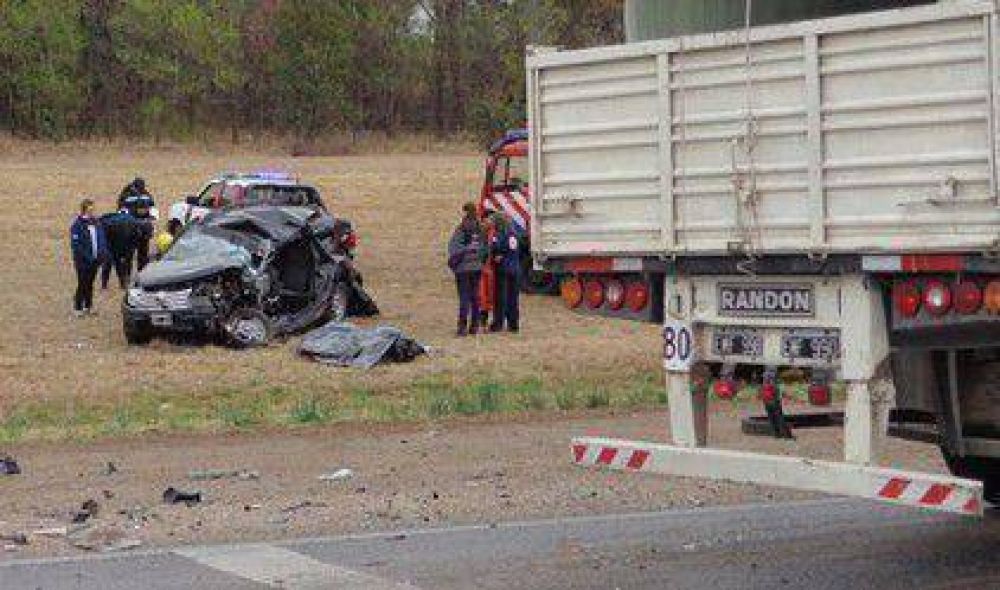 Tres muertos tras choque en la ciudad de R�o Cuarto