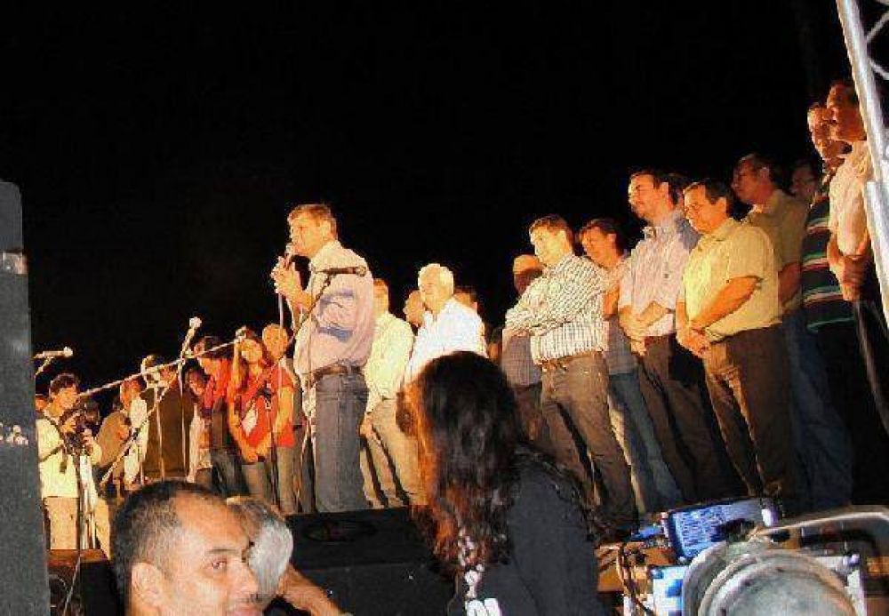 Los Gruber agredieron al periodista que m�s investiga el crimen de Taty Pi�eiro