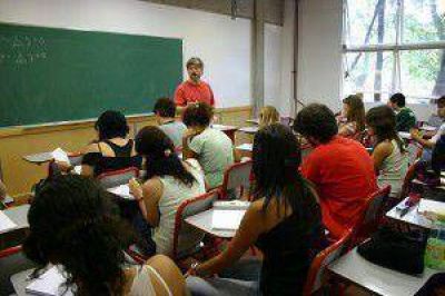 Ma�ana hay clases en Neuqu�n pese al aniversario de la ciudad