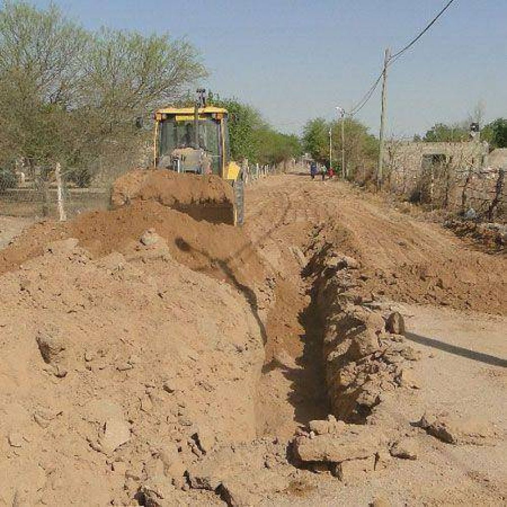Inici� obra cloacal que beneficiar� a 120 familas del barrio Virgen de Andacollo