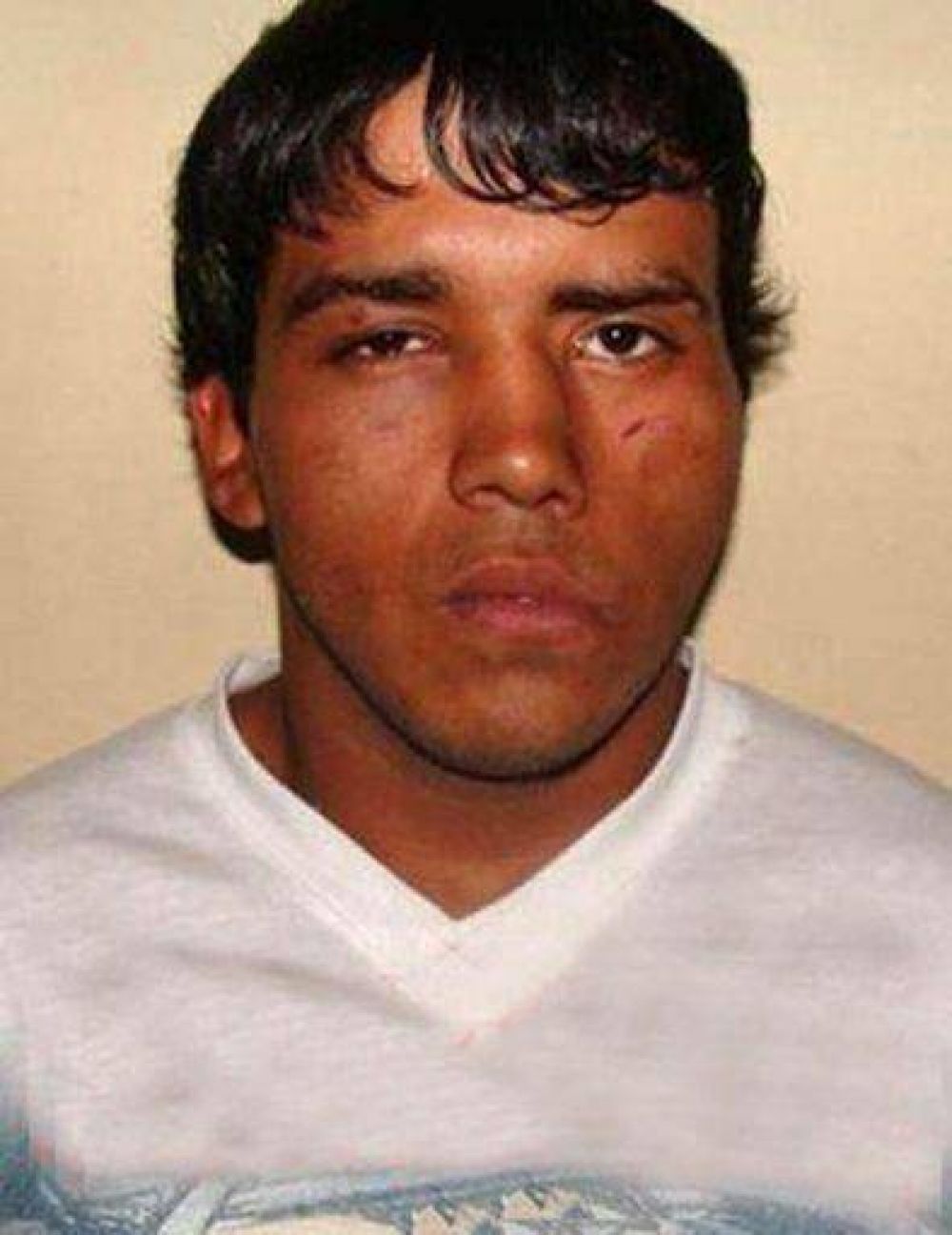 Detienen a hermana de �Tronquete� Ruiz, recientemente condenado
