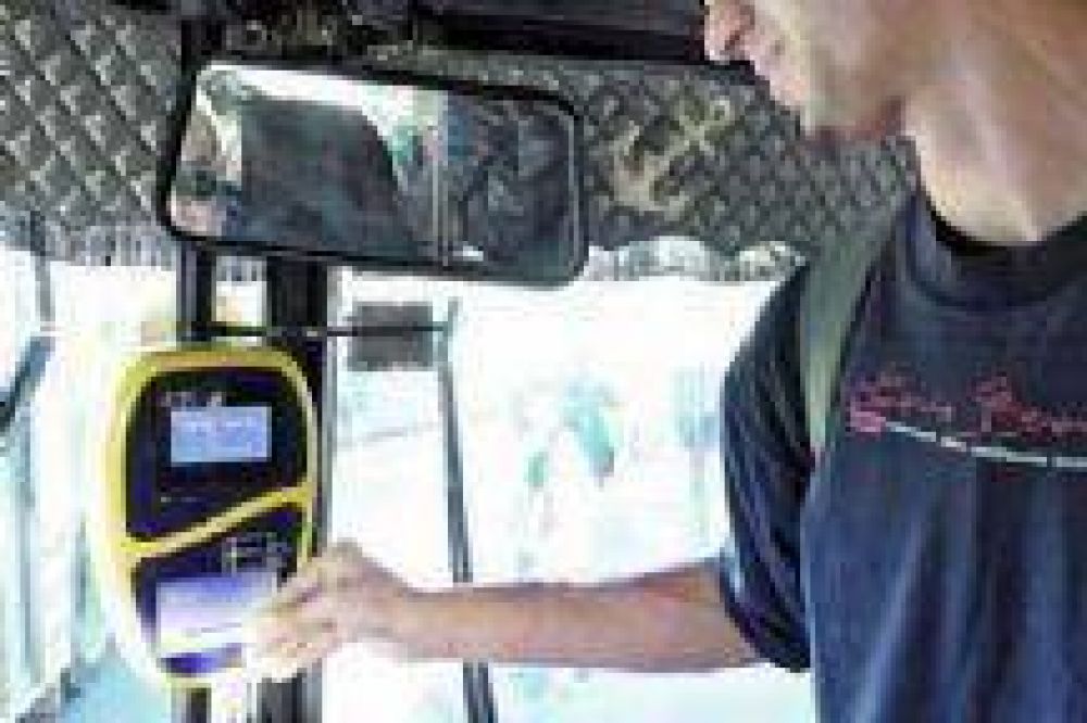 Tucum�n: Incorporaron la �Tarjeta Ciudadana� en las l�neas 3 y 12