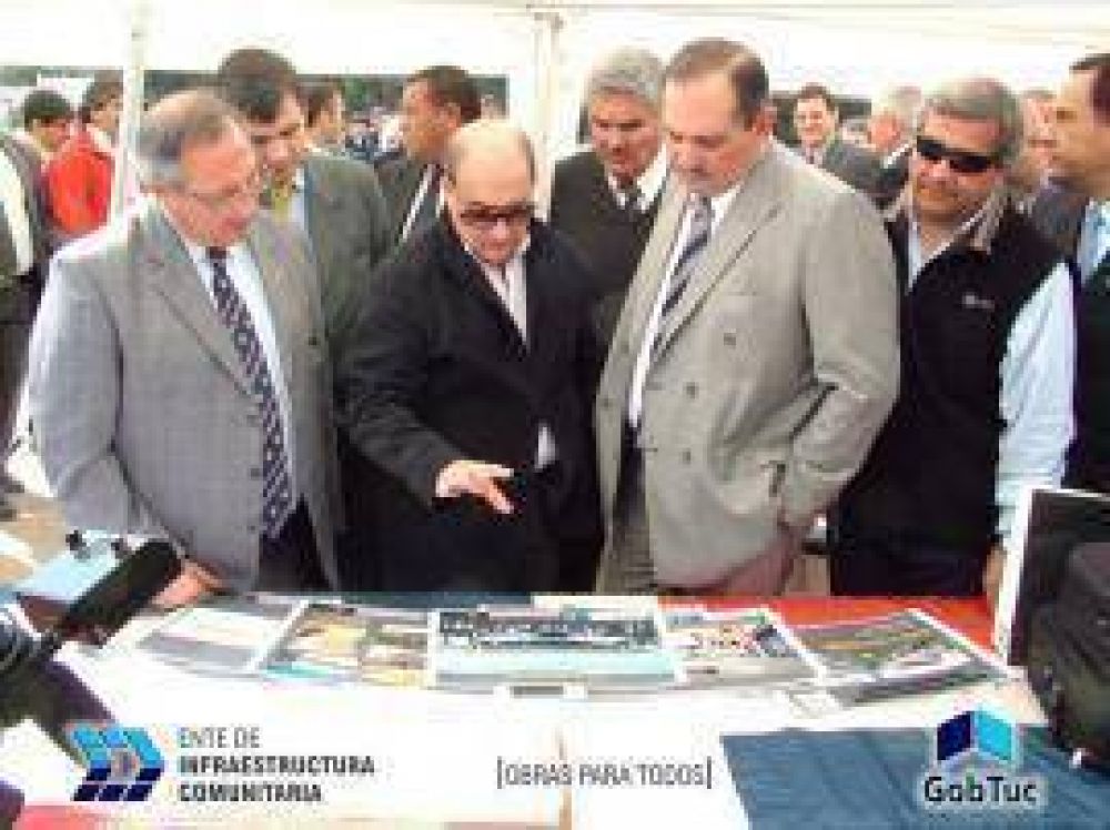Cancha de hockey: denuncian a Ra�l Basilio por malversaci�n de fondos