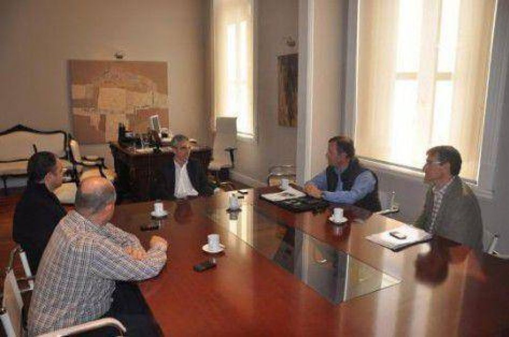 Industriales espa�oles con intenciones de radicarse en Jun�n