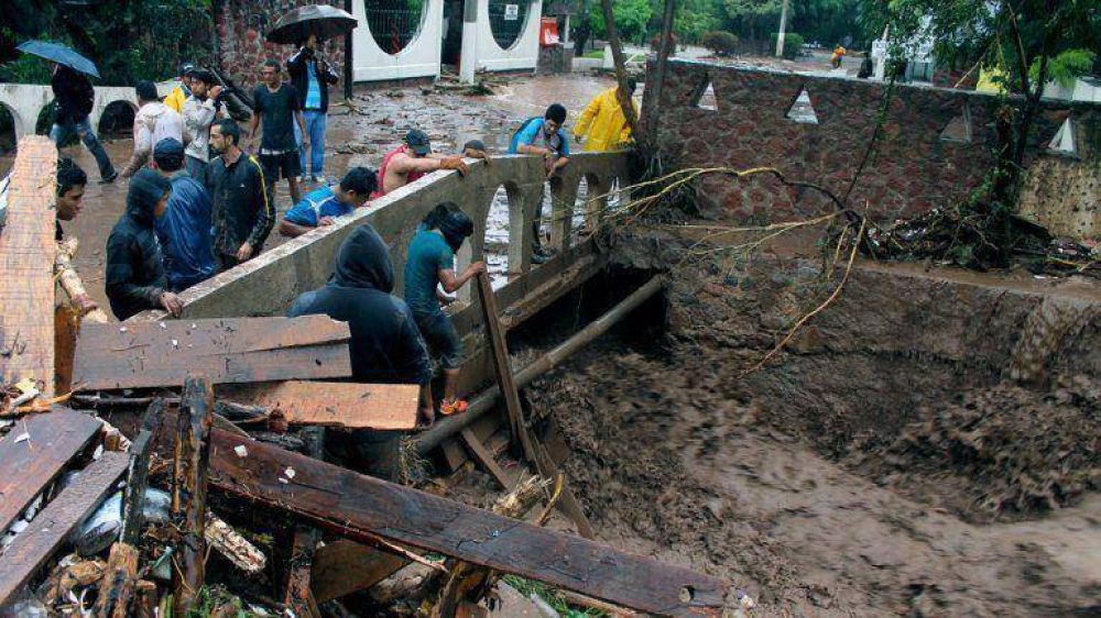 "Ingrid" y "Manuel" dejaron m�s de 20 muertos en M�xico