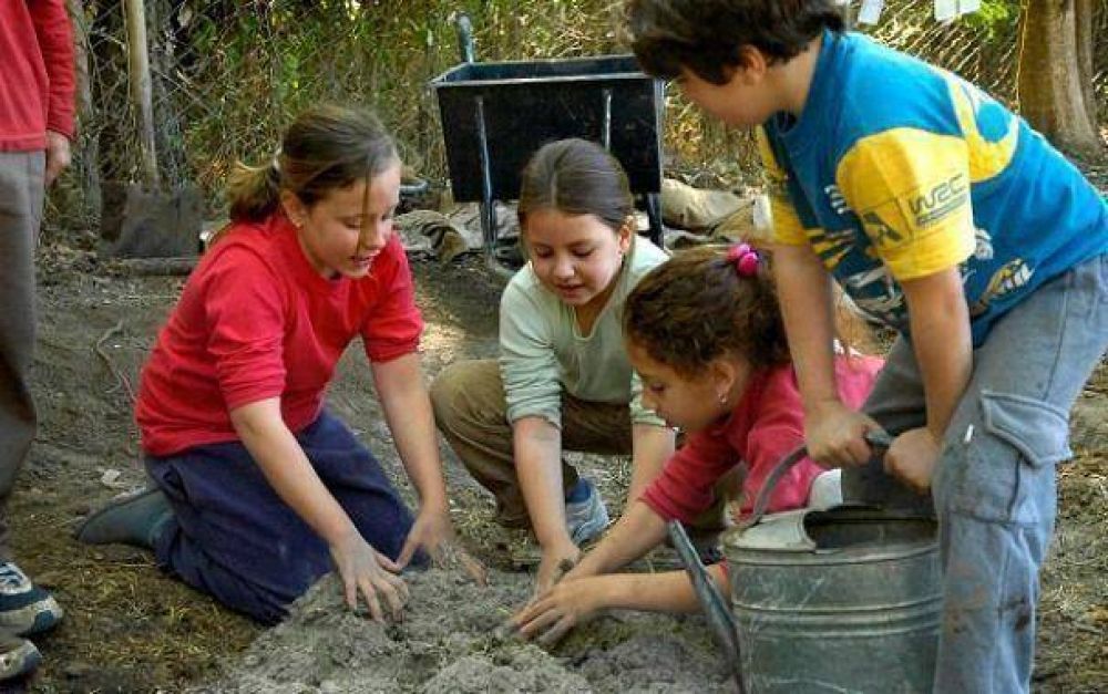 "A�n en la escuela m�s carcelaria se puede ser un educador libre"