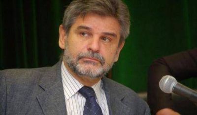 Filmus culp� a los medios por el bullying