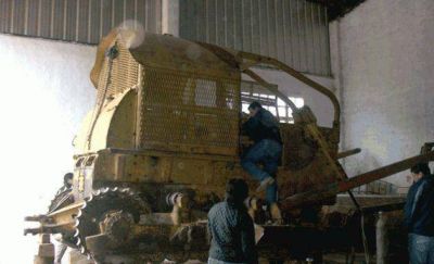 Secuestran topadora que desmontaba casi 100 hect�reas en plena zona amarilla
