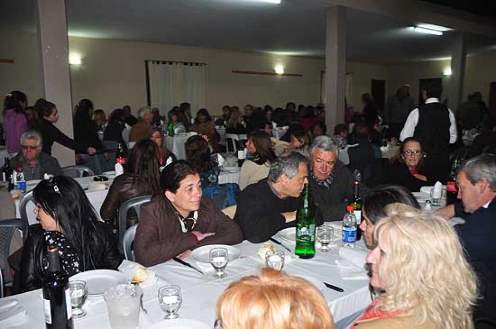 M�s de 400 personas participaron de �Recalde Crece�