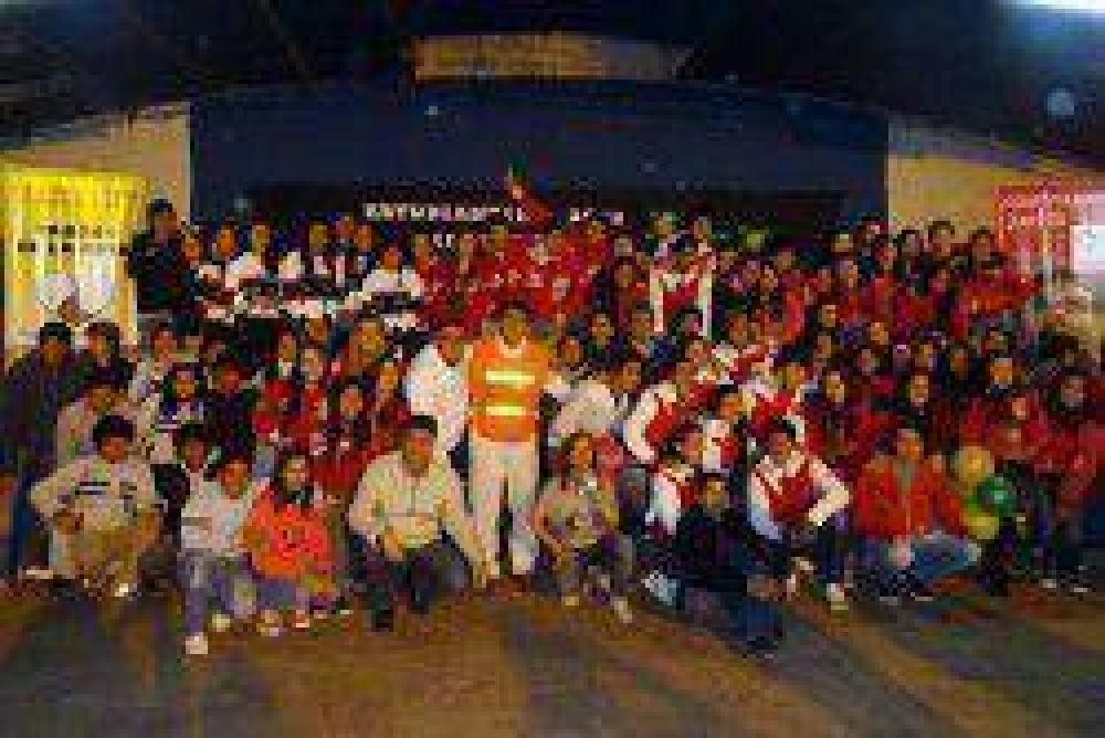 Quitilipi: Ciudad Limpia celebra una Estudiantina sin alcohol y sin humo