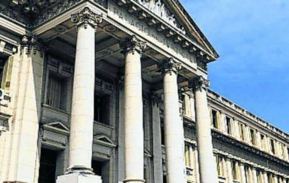 Abogados piden cambios en la Justicia