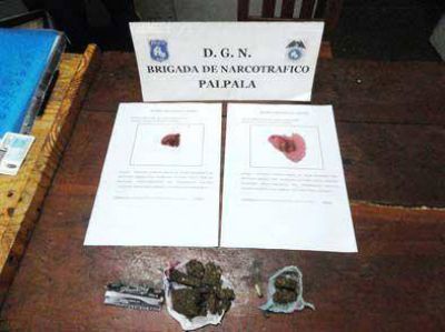 Secuestran marihuana y detienen a seis sujetos