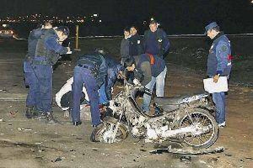 Conmoci�n por horribles muertes de 3 motociclistas