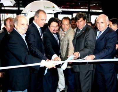 Closs: �Queremos que el turismo sea una marca registrada que trascienda los gobiernos�