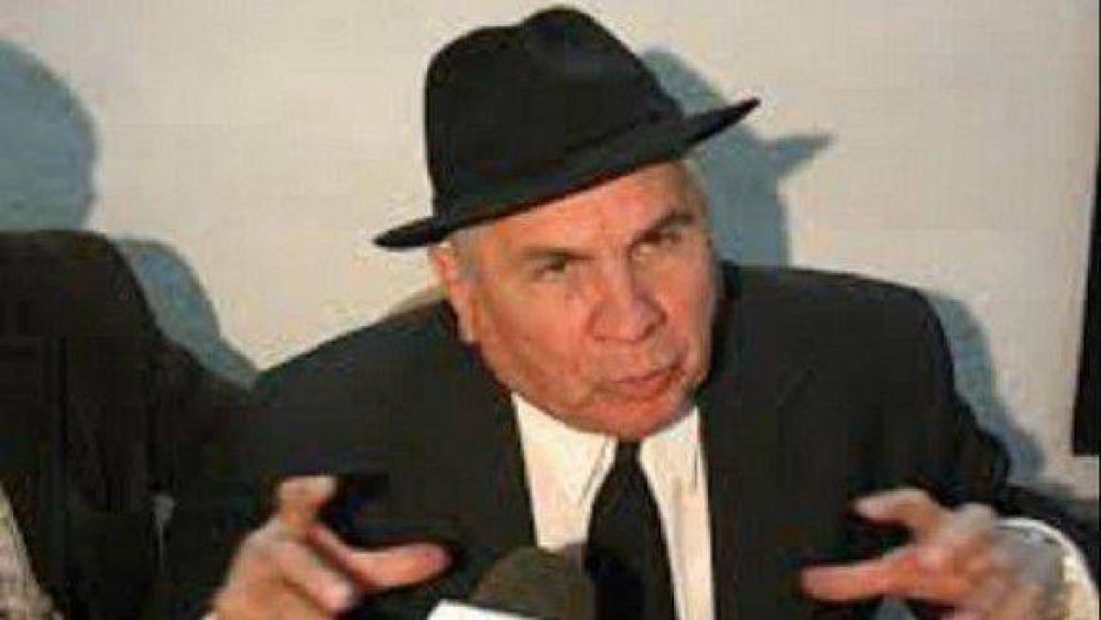 Paraj�n "En Tucum�n se quiere implantar la pistola el�ctrica�