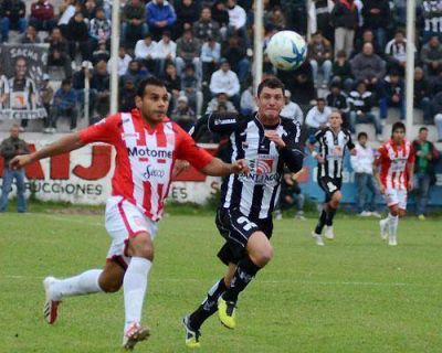 Triste empate en 0 entre el Santo y el Ferroviario