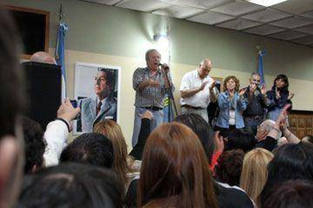 Peralta asegur� que �el futuro empieza� en 2015