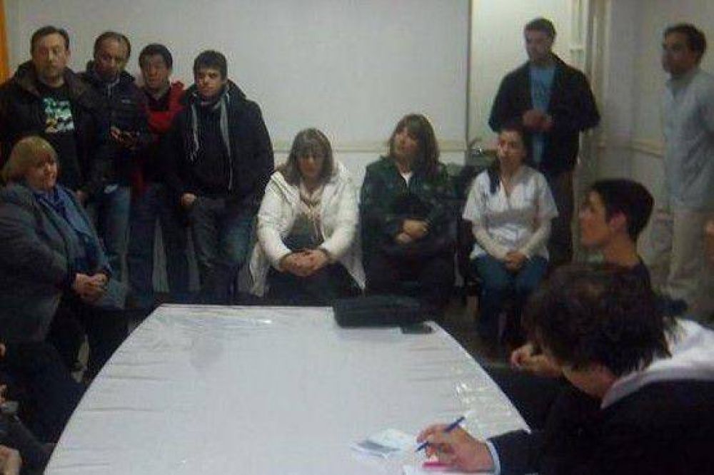 Profesionales del hospital se reunieron con Costa