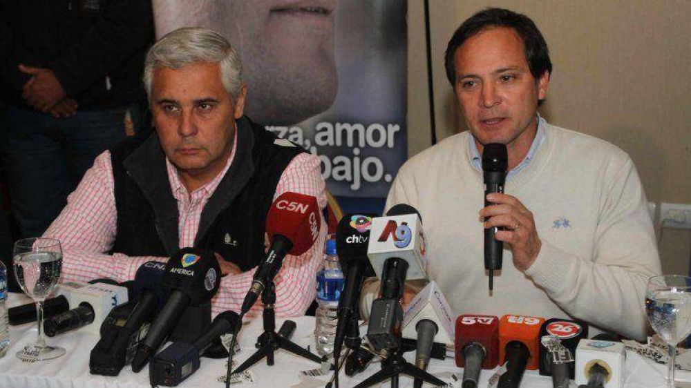 "Camau" volvi� a denunciar errores en el recuento de votos pero reconoci� la derrota en las urnas