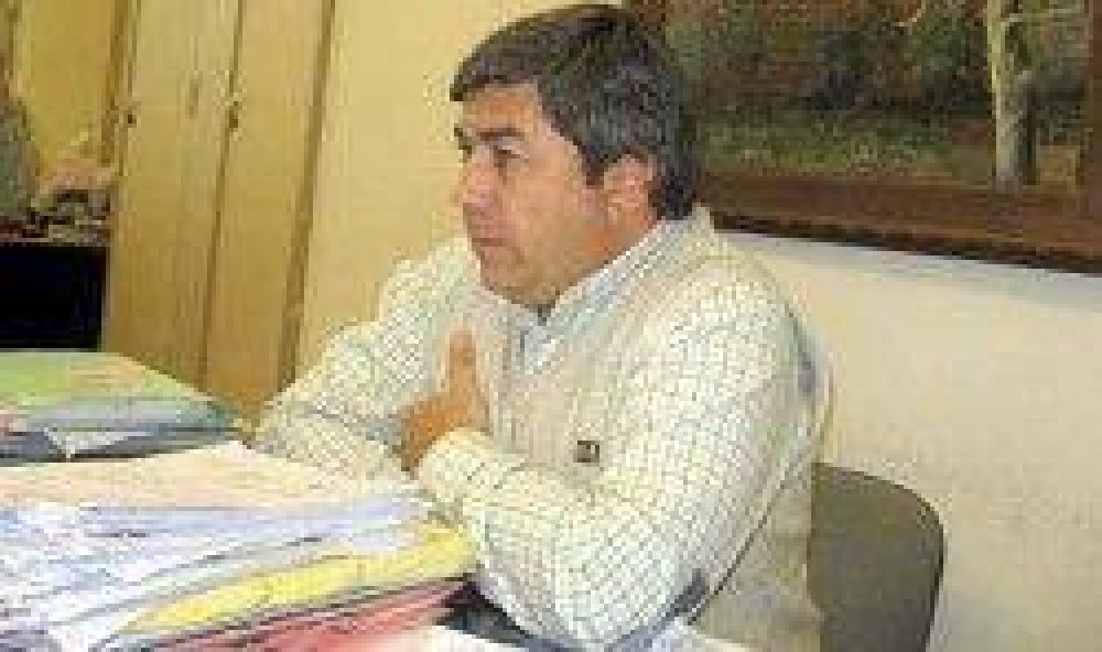 "El alquiler del nombre de Pulti lo pagamos los contribuyentes"