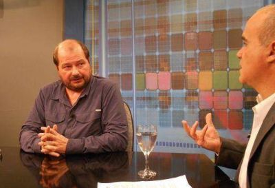 Walter Carusso: �Estamos trabajando para ser alternativa de gobierno en 2015�