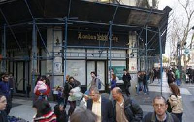 De novela: la cl�sica confiter�a London City cerr� sus puertas entre rumores y misterios