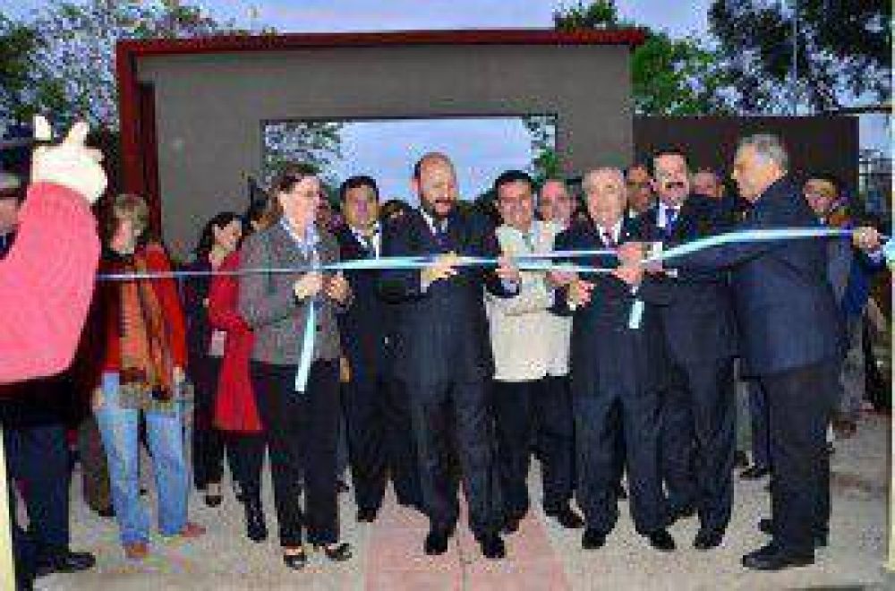 Insfr�n inst� a valorar los proyectos que incluyen con equidad a los pueblos