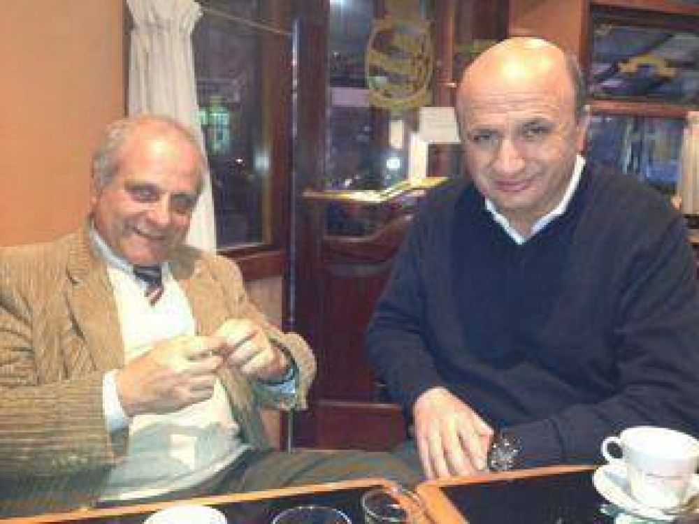 BIANCHI SE ALINEA CON RUSSO Y PALLARES
