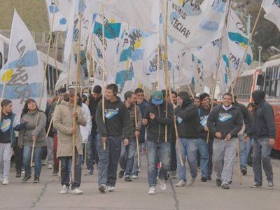 La C�mpora, en el Malvinas Argentinas