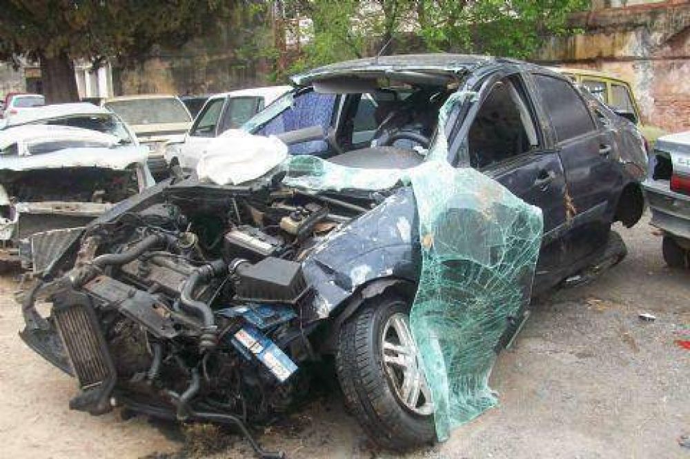 Muri� una joven de 22 a�os en un accidente