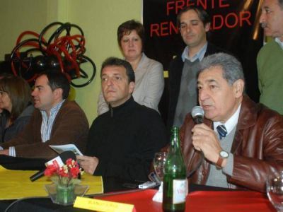 Sergio Massa estuvo en Z�rate y renov� el compromiso pol�tico