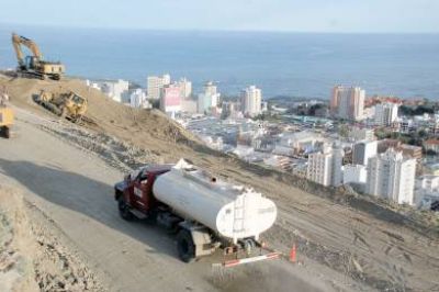 Di Pierro anunci� obras para Rinc�n del Diablo despu�s del aterrazamiento