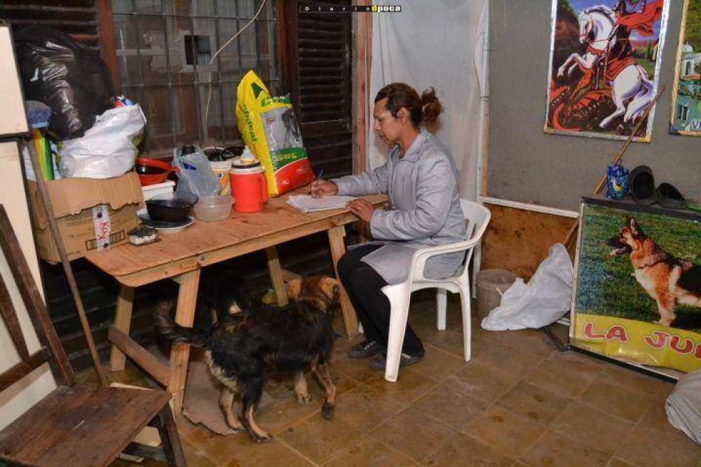 Despu�s de luchar por la igualdad qued� en la calle