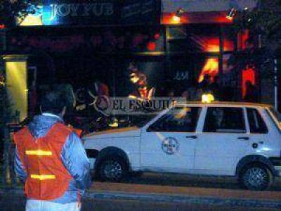Proponen el uso de alcohol�metros en boliches