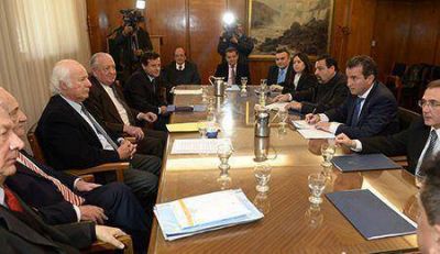 P�rez anunci� la primera etapa de la Polic�a Judicial