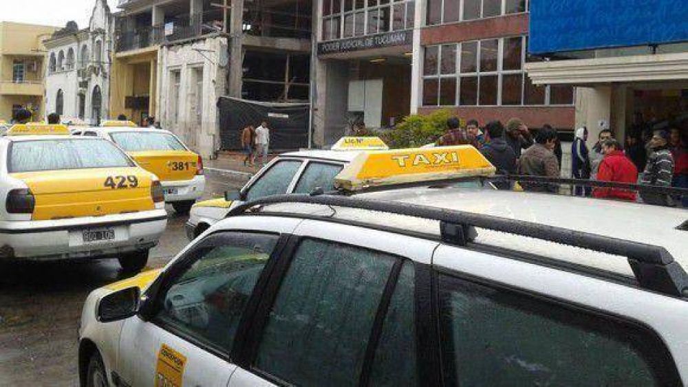 Taxistas de Concepci�n marcharon pidiendo seguridad