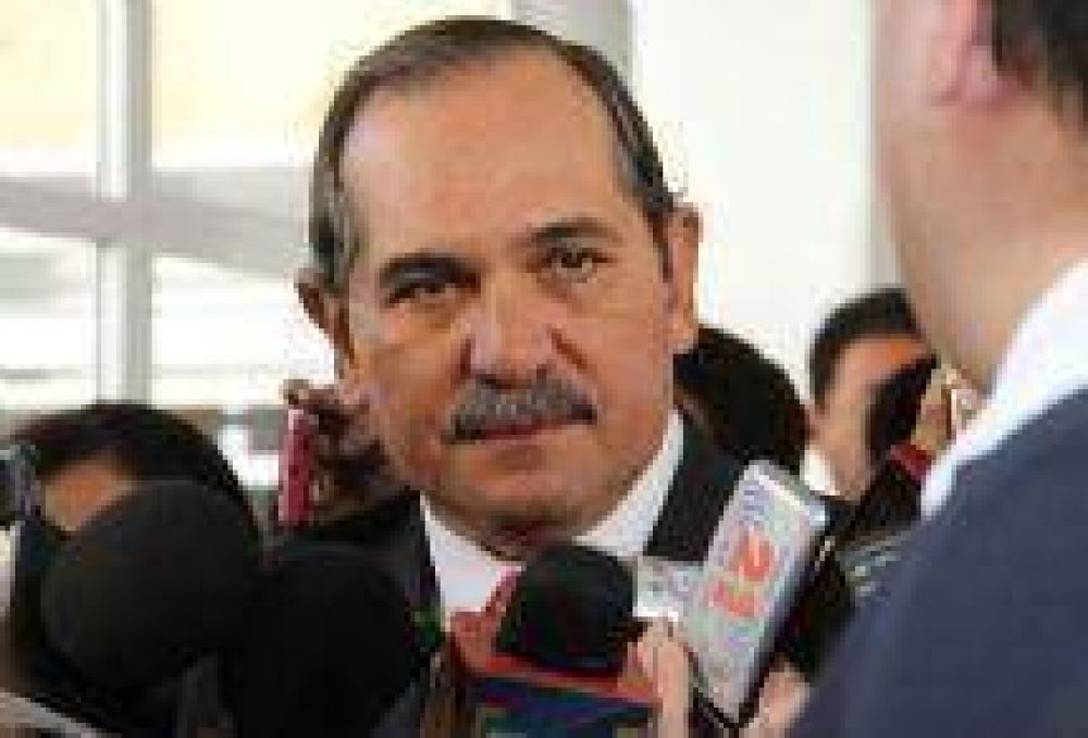 Seg�n Alperovich, "el delito es cada vez m�s complejo por la droga y el alcohol"