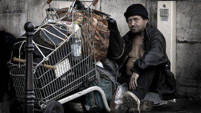 Un vagabundo devolvi� una mochila con US$ 42.000