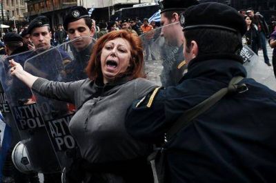Una huelga contra el ajuste paraliza al sector p�blico en Grecia