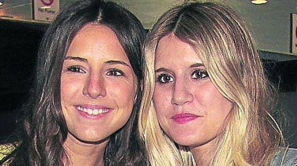 Las hijas de Tinelli, felices por el embarazo de Guillermina Valdes