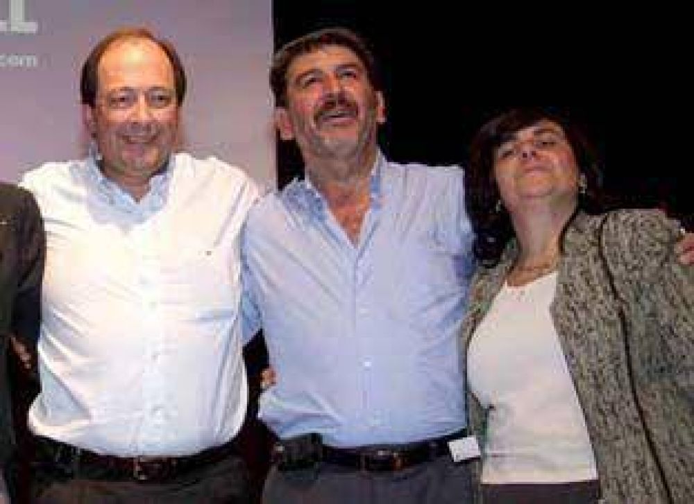 Recorridas de candidatos del Frente C�vico 