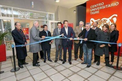 Massa inaugur� la segunda etapa del Centro Universitario de Tigre